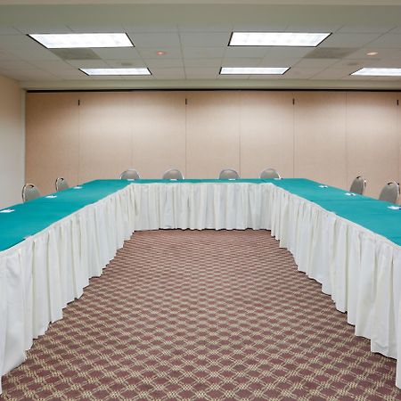 Holiday Inn Express & Suites Tracy By Ihg מראה חיצוני תמונה
