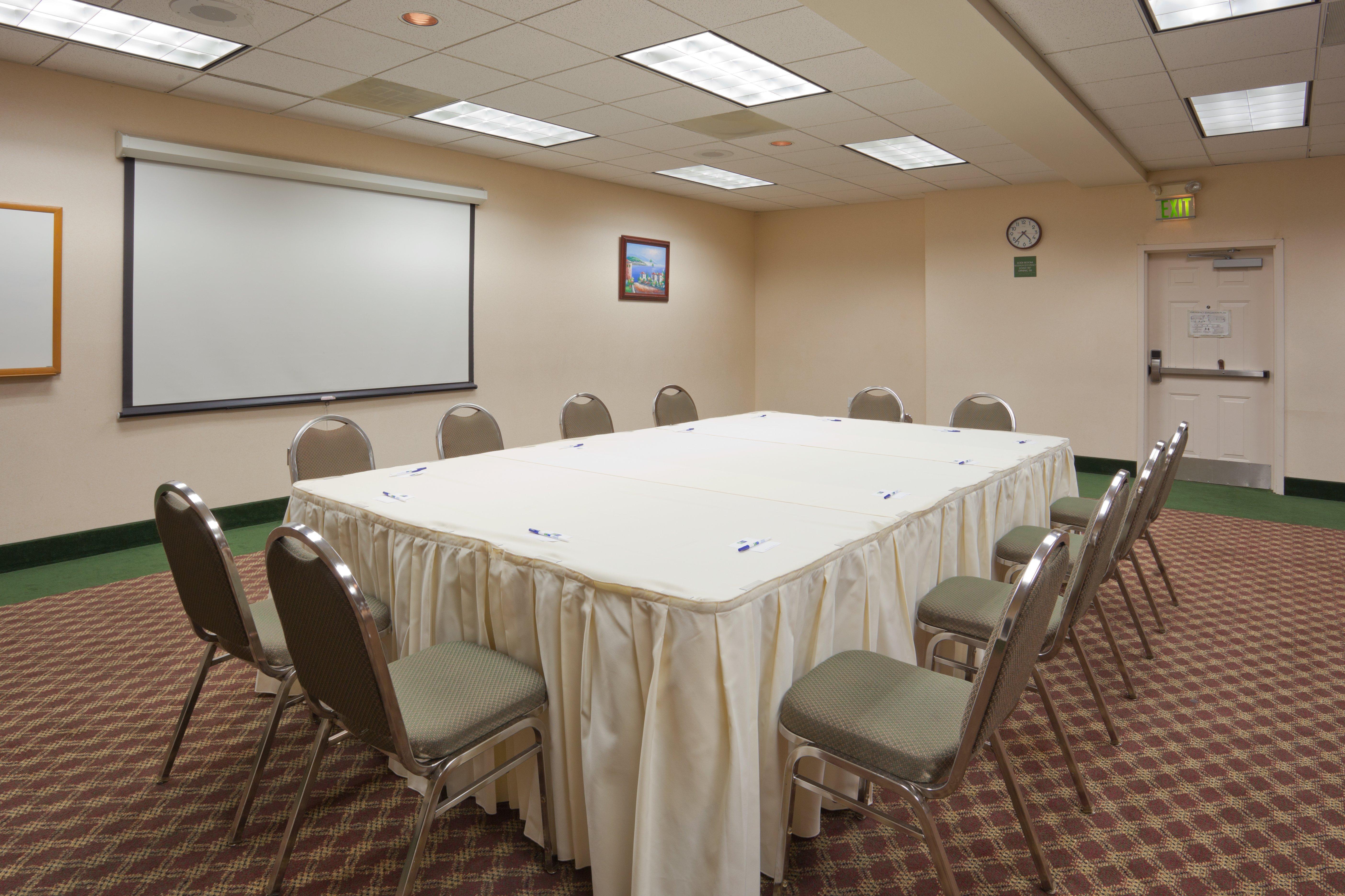 Holiday Inn Express & Suites Tracy By Ihg מראה חיצוני תמונה