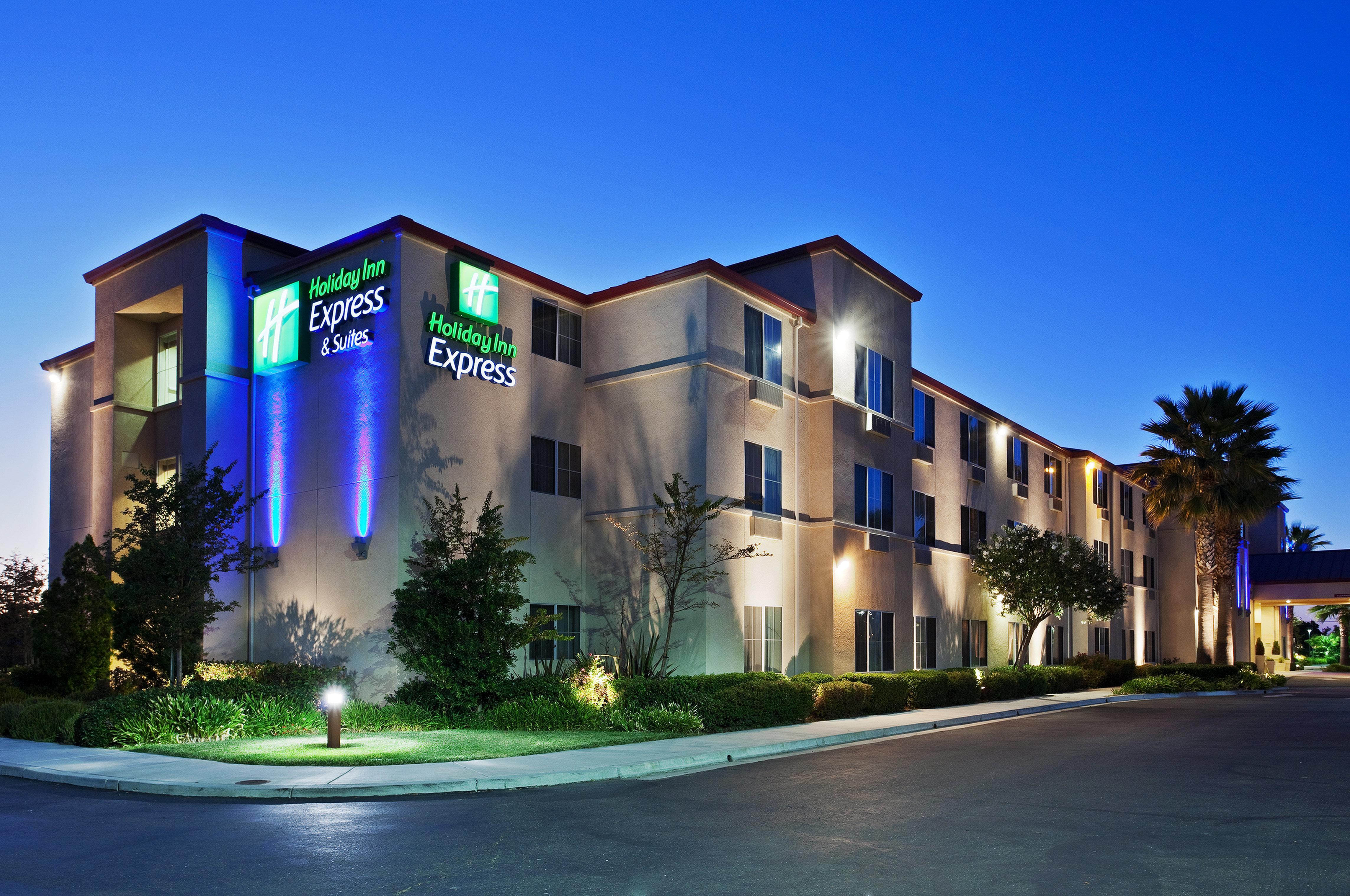 Holiday Inn Express & Suites Tracy By Ihg מראה חיצוני תמונה