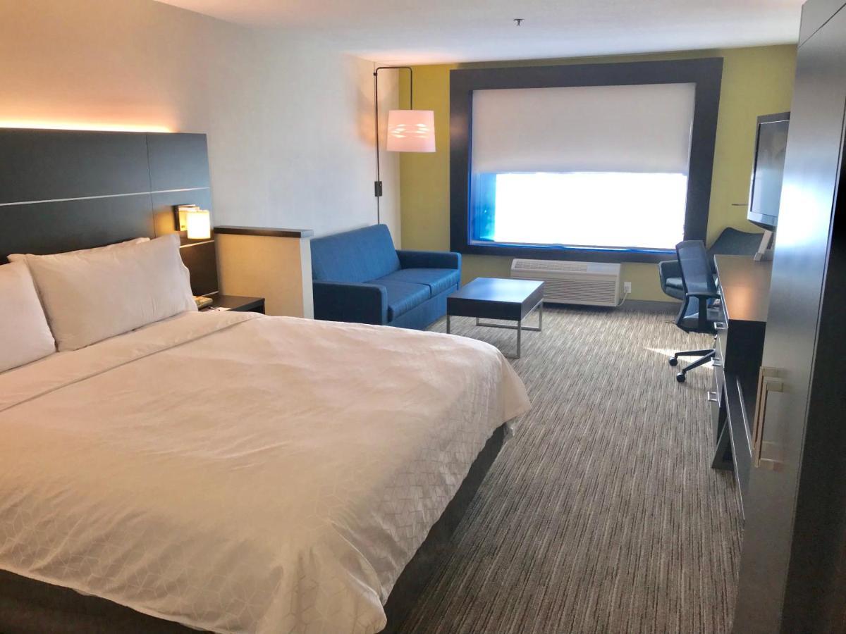 Holiday Inn Express & Suites Tracy By Ihg מראה חיצוני תמונה